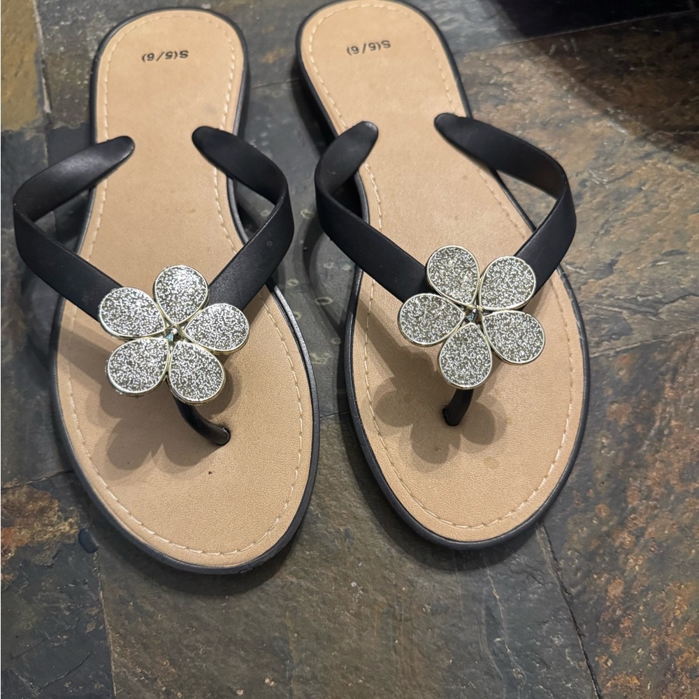 Elegant Black and Silver Flower Sandals